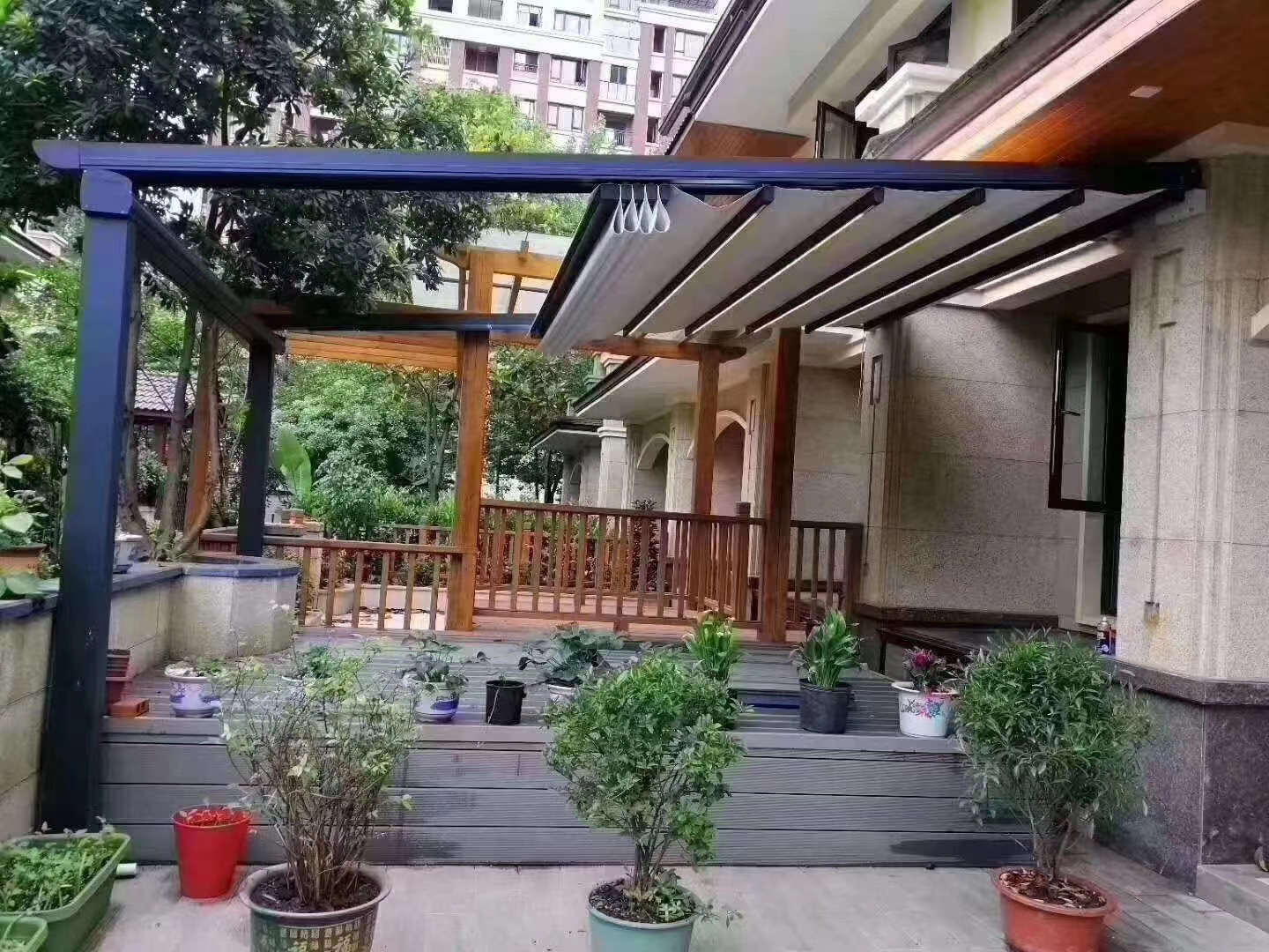 户外防雨天幕